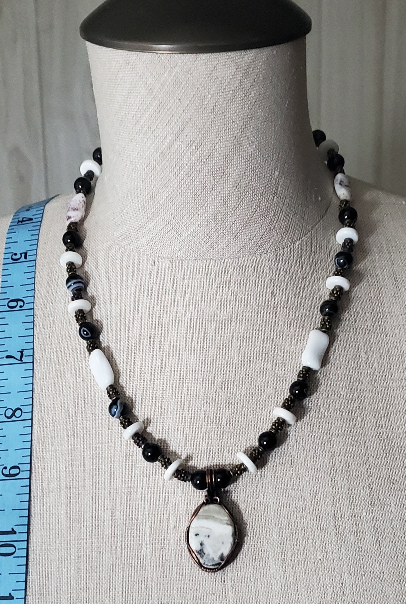 Silver Lace Onyx Pendant: Black Onyx, Obsidian