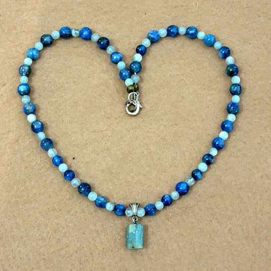 Aquamarine Pendant: Aquamarine & Kyanite