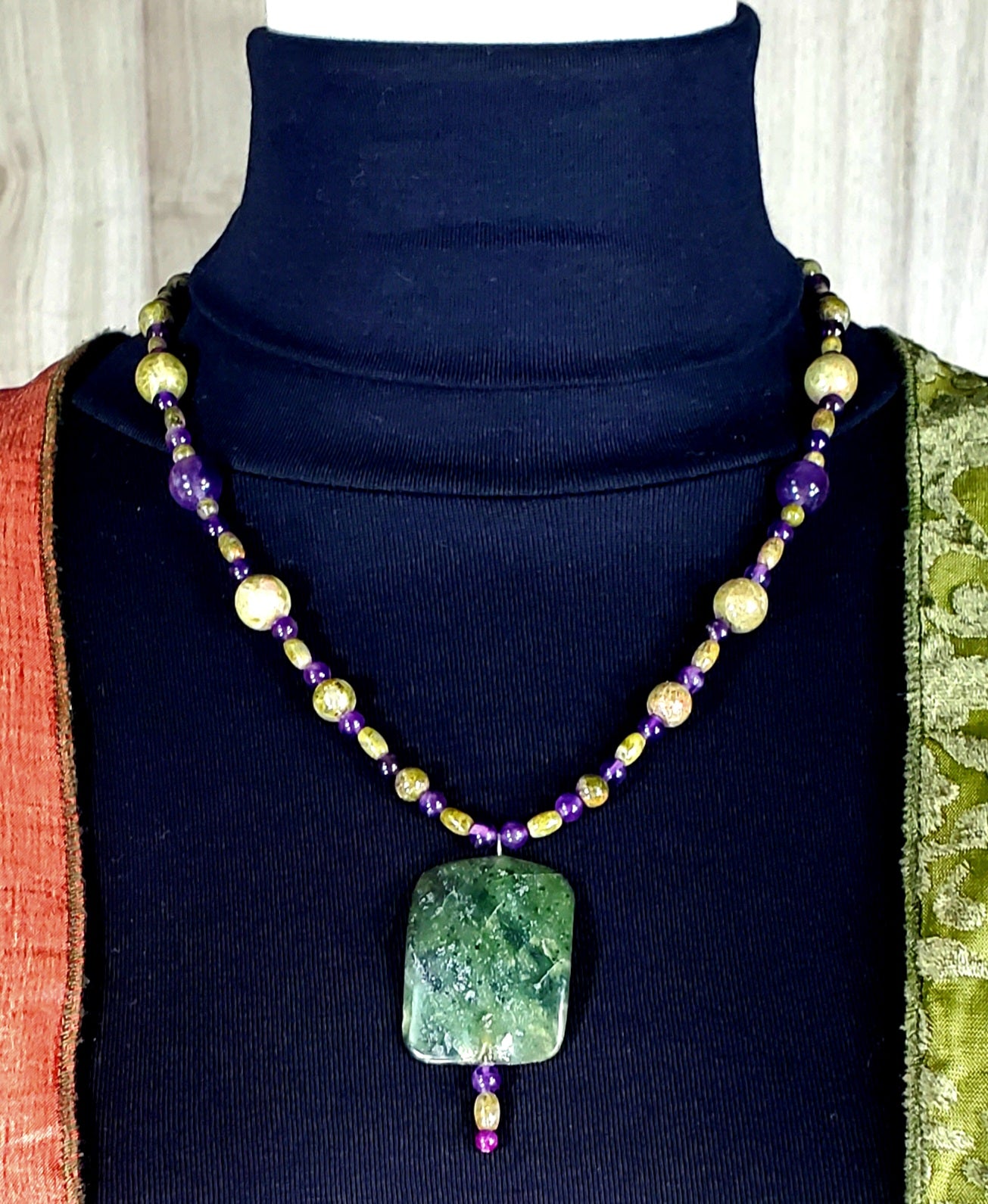 Jade Ribbon Drop Bead: Amethyst & Unakite