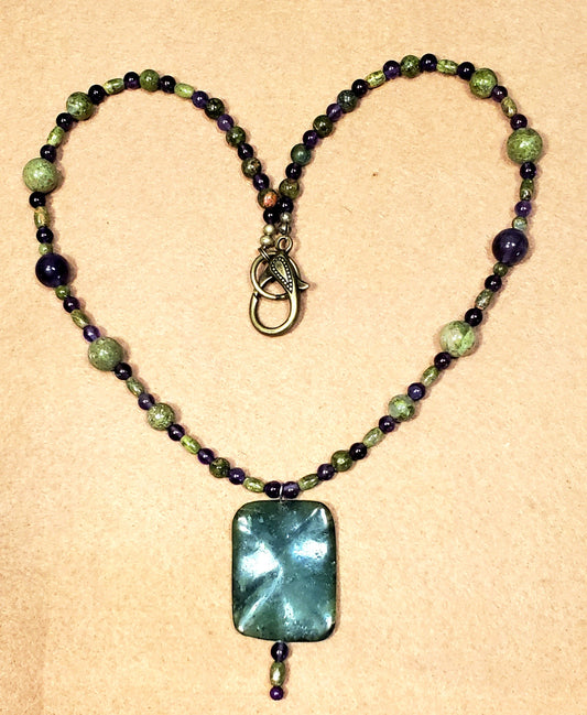 Jade Ribbon Drop Bead: Amethyst & Unakite